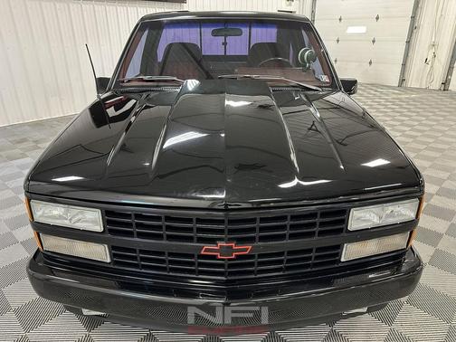 1990 Chevrolet Pickup Truck Base