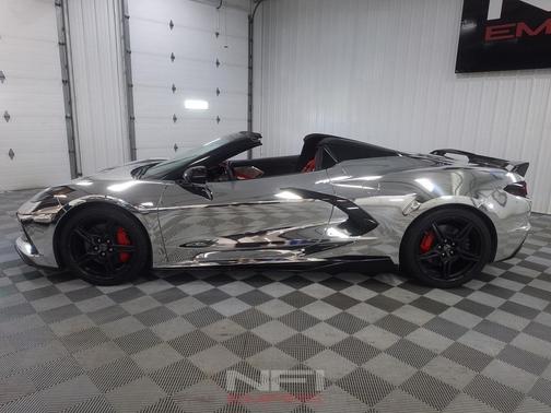 Chrome 2024 Chevrolet Corvette Stingray w/3LT
