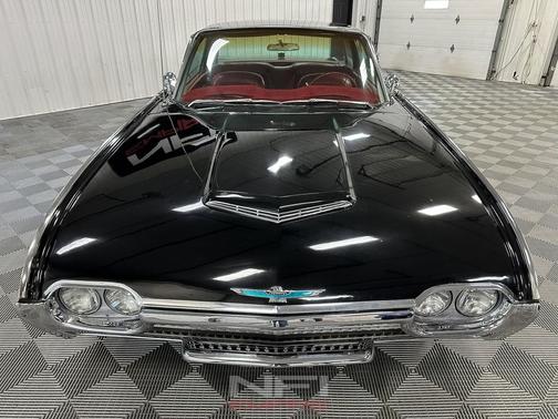 1962 Ford Thunderbird Base