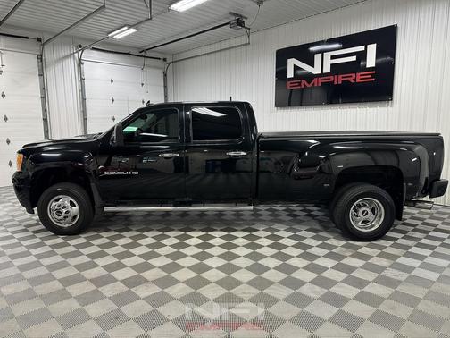 2012 GMC Sierra 3500 Denali