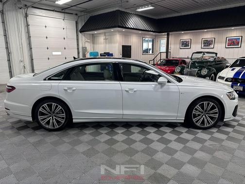 2024 Audi A8 L 55 TFSI quattro Tiptronic