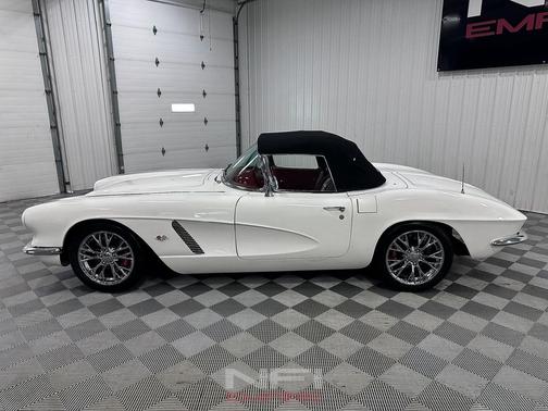 1962 Chevrolet Corvette Convertible
