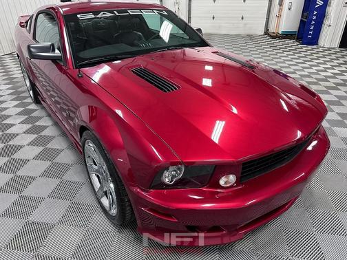 2006 Ford Mustang GT Premium