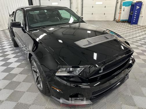 2012 Ford Shelby GT500 Base