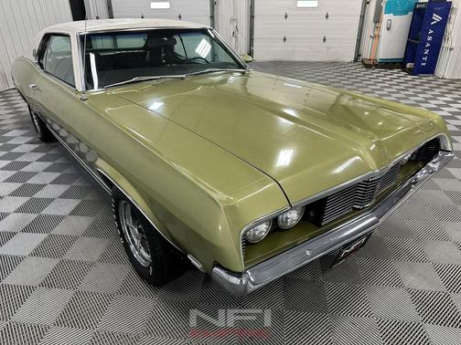 1969 Mercury Cougar XR7