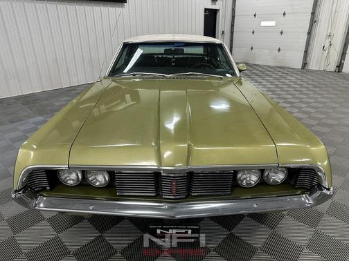 1969 Mercury Cougar XR7