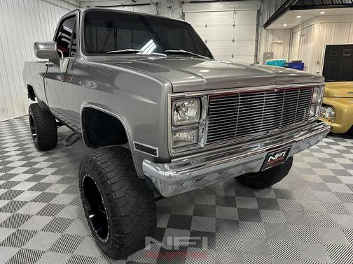 1984 Chevrolet Pickup Truck Base
