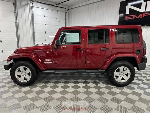 2012 Jeep Wrangler Unlimited Sahara