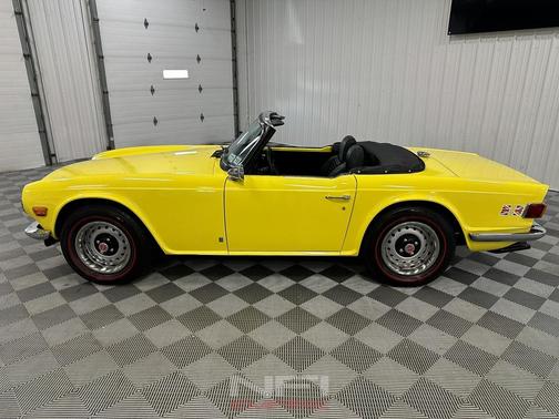 1972 Triumph TR6 Base