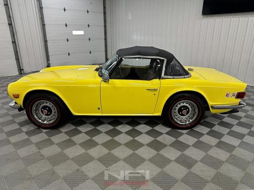 1972 Triumph TR6 Base