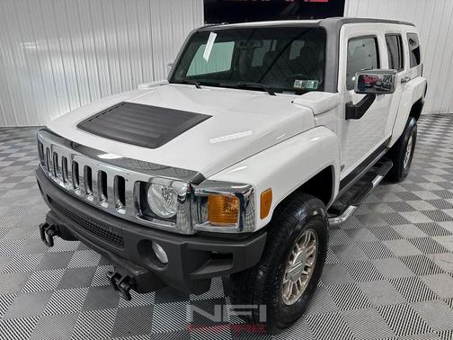 2006 Hummer H3 Base