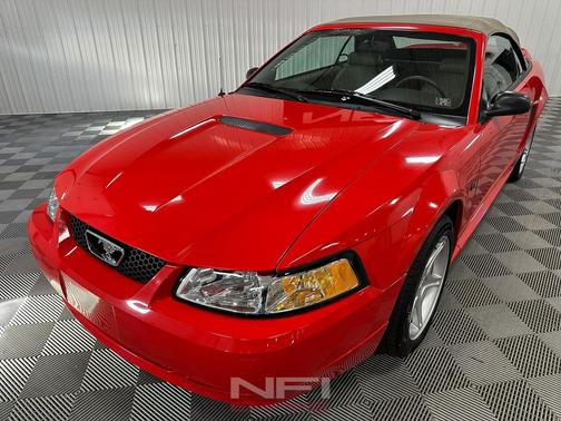 2000 Ford Mustang GT