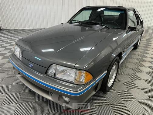 1988 Ford Mustang GT