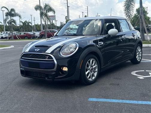 2017 MINI Hardtop Cooper S