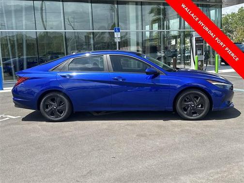 2023 Hyundai ELANTRA HEV Blue