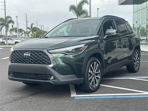 2023 Toyota Corolla Cross XLE
