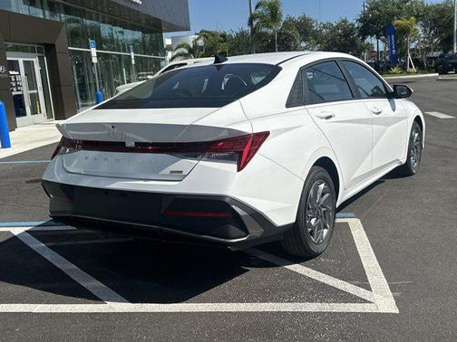 2025 Hyundai ELANTRA HEV Blue