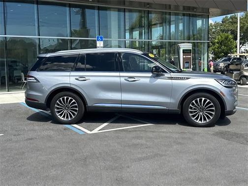 2023 Lincoln Aviator Reserve AWD