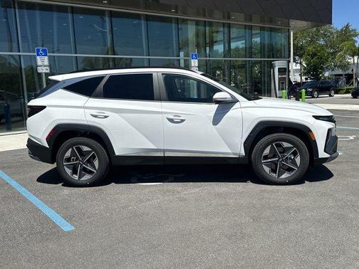 2026 Hyundai TUCSON SEL Convenience