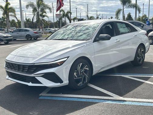 2025 Hyundai ELANTRA Sport