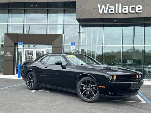 2022 Dodge Challenger SXT