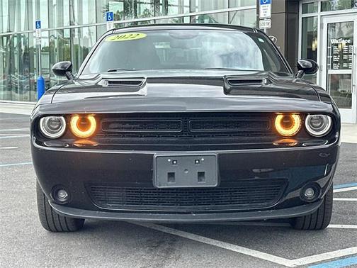 2022 Dodge Challenger SXT