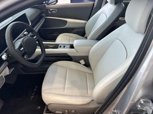 2025 Hyundai IONIQ 6 SEL