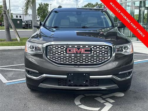 2019 GMC Acadia Denali