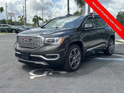 2019 GMC Acadia Denali