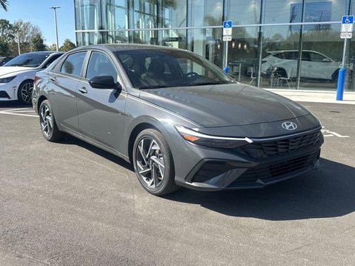 2025 Hyundai ELANTRA Sport