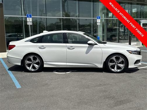 2020 Honda Accord Touring 2.0T