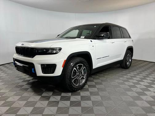 2023 Jeep Grand Cherokee 4xe Trailhawk