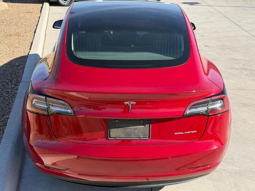 2019 Tesla Model 3 Performance