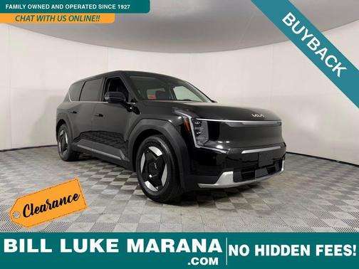 Aurora Black Pearl 2024 Kia EV9 Light Short Range