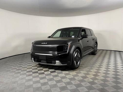 2024 Kia EV9 Light Short Range