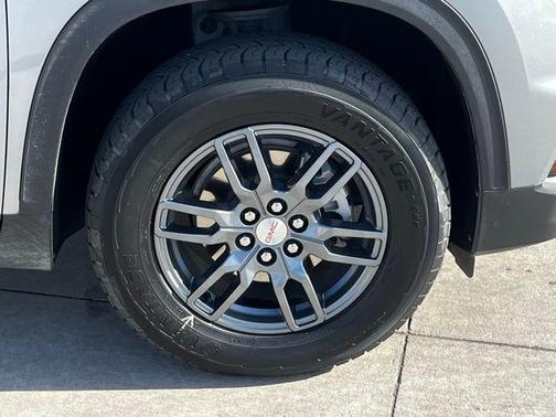 2025 GMC Acadia FWD Elevation