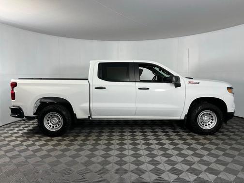 2024 Chevrolet Silverado 1500 Base