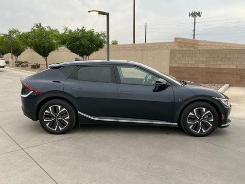 2024 Kia EV6 Light Long Range