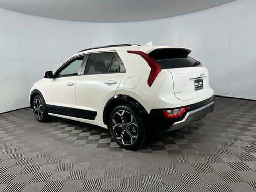 2023 Kia Niro Touring