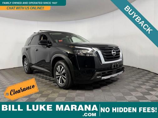 Super Black 2025 Nissan Pathfinder SL FWD