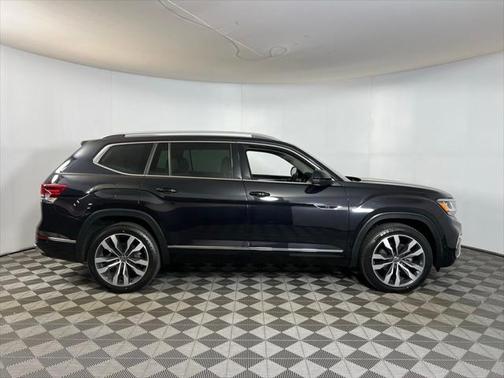 2022 Volkswagen Atlas 3.6L SEL Premium
