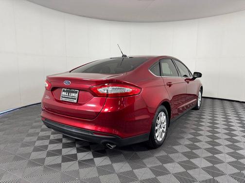 2016 Ford Fusion S