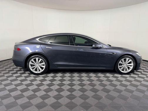 2016 Tesla Model S 75
