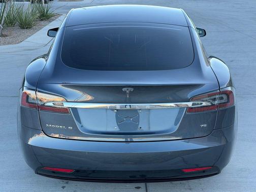2016 Tesla Model S 75