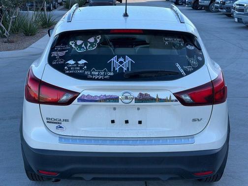 2017 Nissan Rogue Sport SV