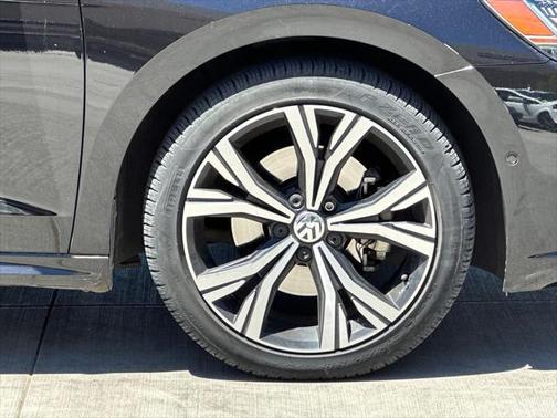 2020 Volkswagen Passat 2.0T SE