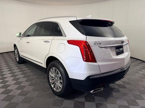 Crystal White Tricoat 2019 Cadillac XT5 Luxury