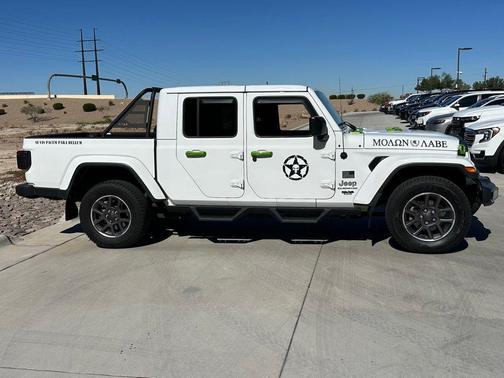 2021 Jeep Gladiator Overland