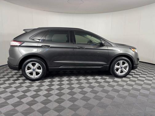 2016 Ford Edge SE