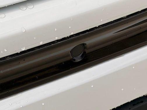 Glacier White 2025 Audi Q6 e-tron Prestige quattro